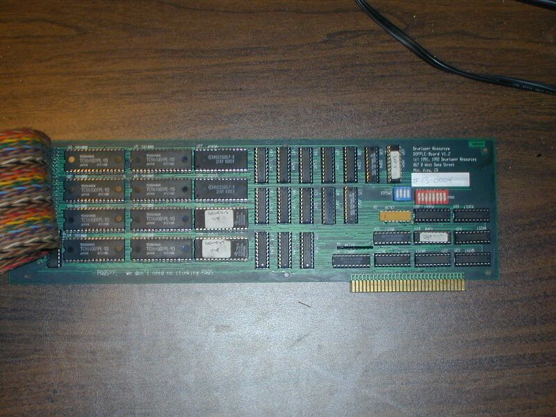 File:Nikon10 29 2001 0048.jpg