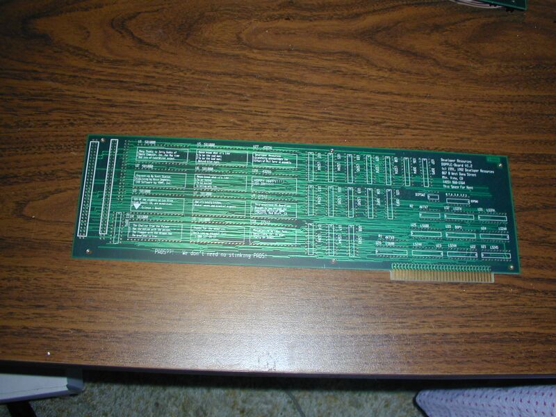 File:Nikon10 29 2001 0040.jpg