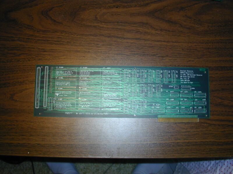 File:Nikon10 29 2001 0039.jpg